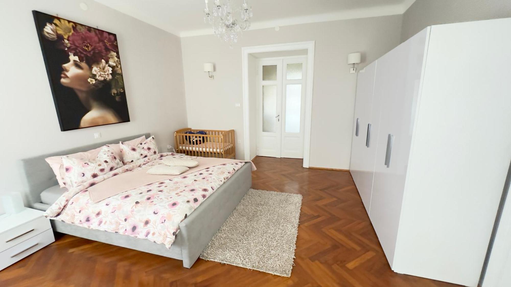 '2R' City Center Holidays And Workstays 里耶卡 外观 照片